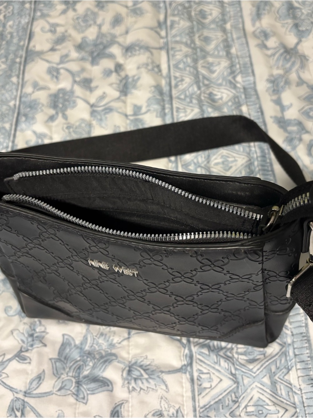 Nine West Black Crossbody Bag - Picture 2 of 3